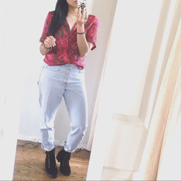 Meet Your Posher - Picture 5 of 7